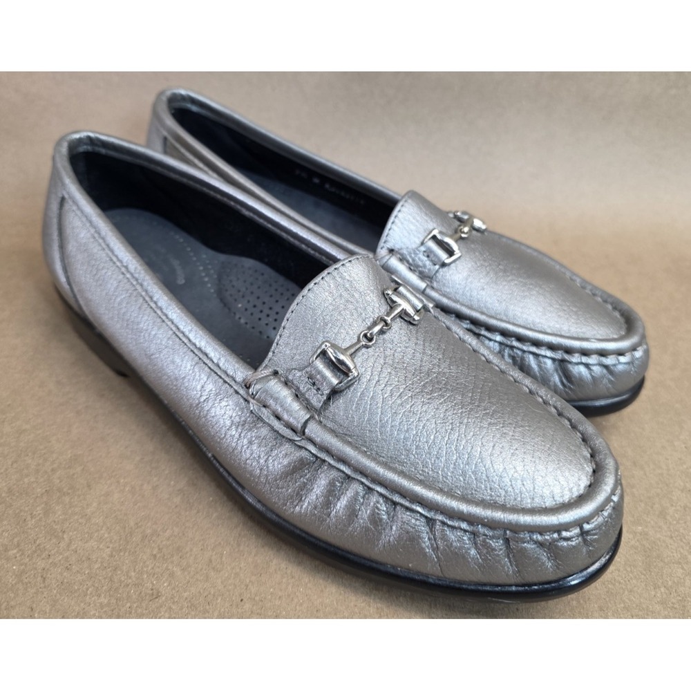 SAS Womens (Sz 7.5 M) Pewter Silver Loafers Shoes Horse bit Metro